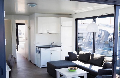 Tarnewitz Alquiler De Eote | Houseboat in Boltenhagen