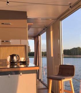 Augustow Alquiler De Eote | Houseboat Villa Marina- domek na wodzie