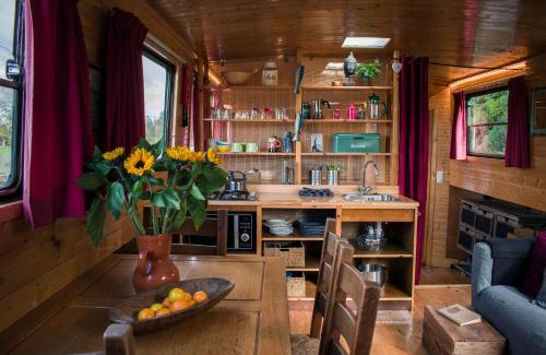 Municipality of De Ronde Venen Alquiler De Eote | Houseboat Vinkeveen