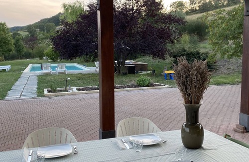 Salsomaggiore Terme Apartamento | Houses Crovina, large apartment with swimming pool in the hills