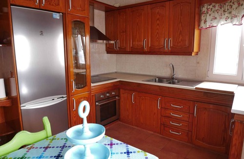 Moya Casa | Housing, with 2 bedrooms, kitchen, bathroom, living room and solarium.