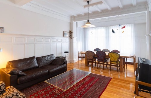 Centro de León Apartamento | Housingleon Gaudí Suites