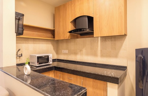 Gurugram Hotel | Housr 1 BHK Apartment Sector 42 Gurgaon