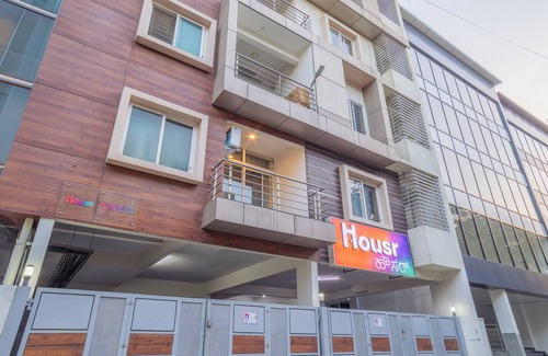 HSR Layout Hotel | Housr Karen 1 BHK Apartment Near NIFT Bangalore