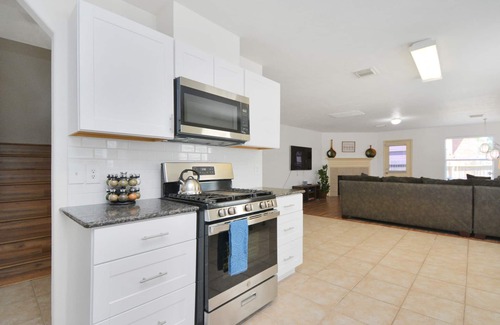 Barkers Branch Casa | HOUSTON/KATY-FAMILY & PET FRIENDLY 5 BED/3.5 BATH W/ GAME ROOM