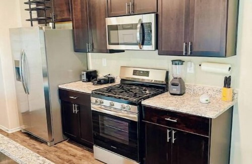 Northside Casa | Houston Vybez