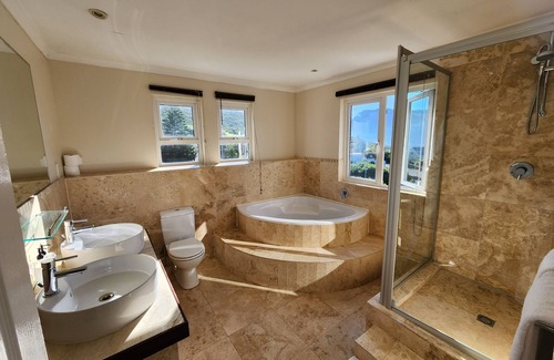 Hout Bay Casa | Hout Bay Breeze