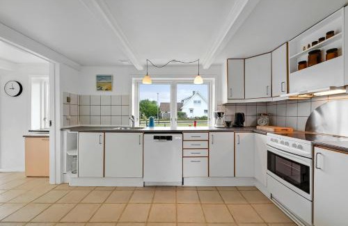 Lokken Casa | Hovedgaden 77