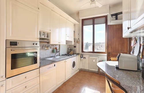 San Jacopino Apartamento | CÓMO ESTABA EN CASA: ¡GRANDES ESPACIOS, WIFI, BICICLETAS Y APARCAMIENTO PRIVADO Y FLORENCIA ES SUYA!