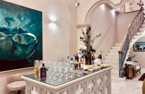 Rabat Cama Y Desayuno | Howard House Hotel