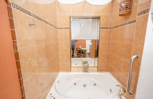 Centro histórico Hotel | Howard Johnson Calle Real Morelia