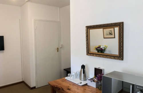 Pinelands Cama Y Desayuno | Howard's End Manor