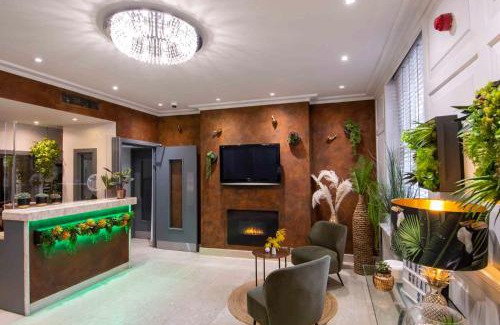 Kings Cross St. Pancras Hotel | Howard Winchester Hotel