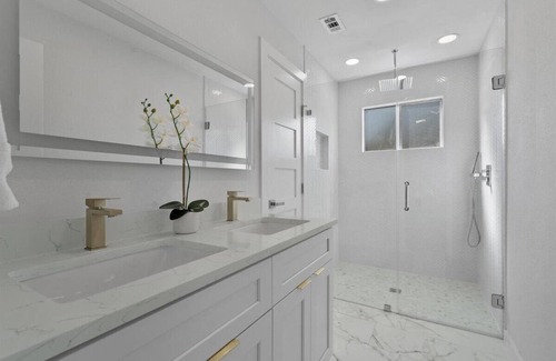 Milwood Casa | Howdy! Modern stay in Austin