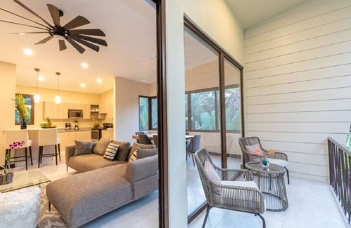Valle Pura Vida Casa | Howler Hideaway - Rainforest Paradise, 3 Bed, Pool in Manuel Antonio