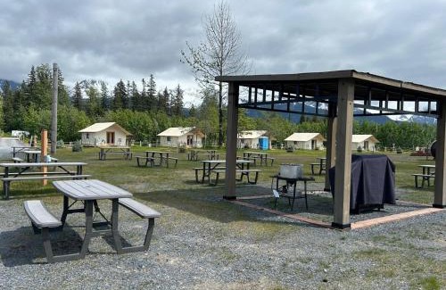 Seward Casa | Howling Wolf Resort