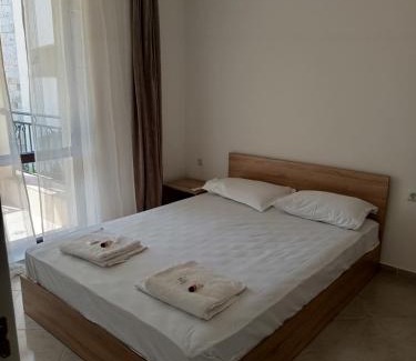 Yurta Apartamento | Hrizantema apartments HorizontM