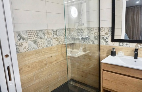 Villevaude Apartamento | HSH France Suite Gold Proche Paris/disney et Aéroport Charles de Gaules 4 Pers