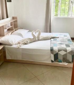 Grand-Baie Casa | HSH France-Villa Sicilia avec piscine proche de la plage