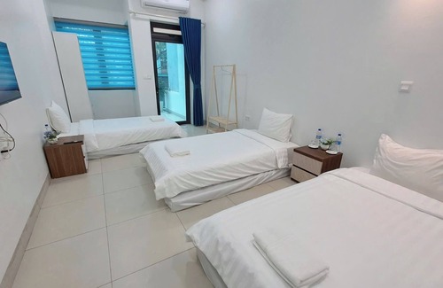 Soc Son Hotel | HT Airport Inn