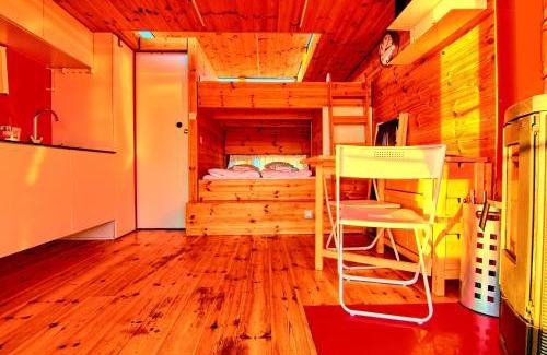 Mielno Apartamento | HT Houseboats - domki na wodzie - sauna, motorówka, rowerki wodne