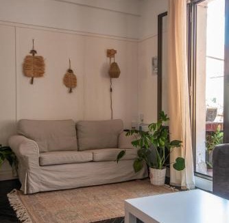 Bilbao la Vieja Casa | HT MIRIBILLA habitaciones turísticas con baños compartidos sin ascensor