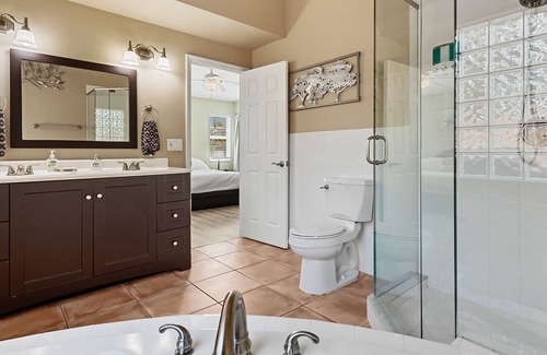 Harbor Village Casa | HTD,Pool/Outdoor Kitchen. 4 min to Beach
