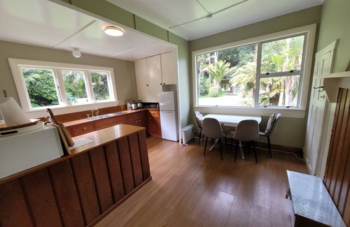 Punakaiki Casa | Huāki Punakaiki Bach