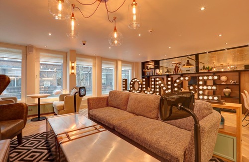 Fitzrovia Hotel | Hub By Premier Inn London Goodge Street