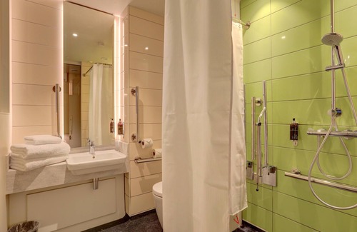 Fitzrovia Hotel | Hub By Premier Inn London Goodge Street