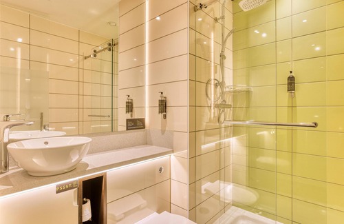 Spitalfields Hotel | Hub By Premier Inn London Shoreditch