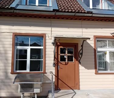 Kuressaare Apartamento | Hubane saunaga korter Kuressaare vanalinnas
