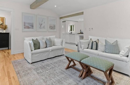 Fox Point Casa | Hubbards Cozy Convenient Cottage