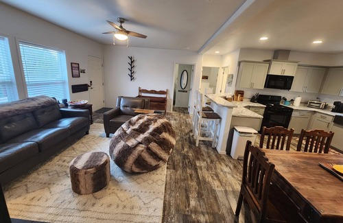 Alto Cabina | Huckleberry Hideaway 3BR/2BA close to Ski Apache and Ruidoso Winter Park