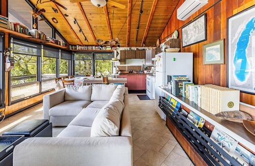 Montague Cabaña | Huckleberry Hideaway: A Lake Michigan Sunset Retreat. Pet friendly!