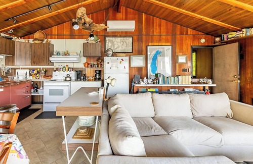 Montague Cabaña | Huckleberry Hideaway: A Lake Michigan Sunset Retreat. Pet friendly!