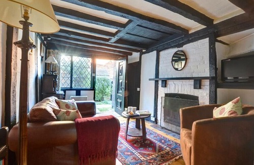 Rye Casa | Hucksteps Row - Two Bedroom House, Sleeps 3
