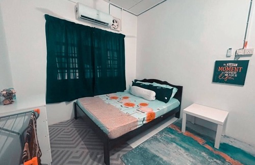 Kusial Casa | HUDA HOMESTAY BANDAR TANAH MERAH