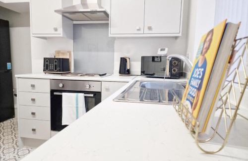 Burnley Casa | Hudson House Burnley 3 Ensuite Rooms Available