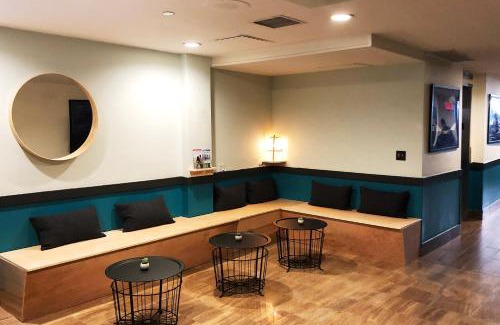 Hell's Kitchen Hotel | Hudson River Hotel
