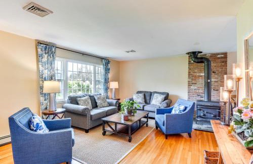 Salt Point Casa | Hudson Valley Horse Farm Retreat in Salt Point