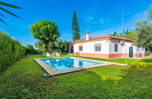 Aznalcazar Casa | Huerta Tío Pipa Aznalcázar by Ruralidays