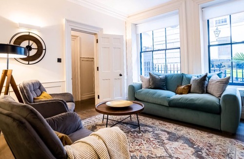 Bishopsgate Apartamento | Huge 4BR Home near Liverpool St Station