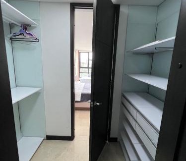 El Castillo Apartamento | Huge Apartment for families at Poblado
