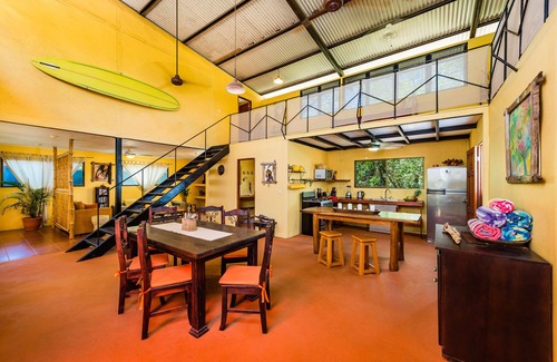 Palm Beach Estates Casa | Zulu Surf Shack - Artistic Surfers Beach House, incluyendo bicicletas de playa