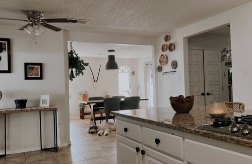 Rio Rancho Casa | Huge, beautiful home in Rio Rancho, close to Corrales and North Valley ABQ