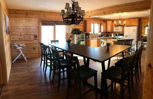 New Lisbon Casa | Huge Cabin near Castle Rock Lake - New Lisbon, WI