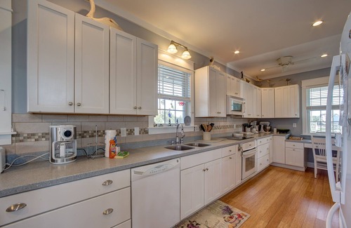 Brigands' Bay Casa | Huge, canal-front home w/private hot tub, WiFi, central AC, washer & dryer, dock
