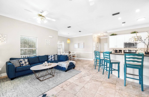 Crystal Shores Casa | Huge Discounts Oct-Dec Dogs ok Golf Cart/Bikes