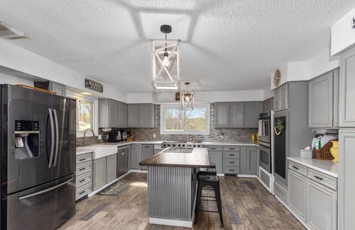 Decatur Casa | Huge Estate Property w/ indoor pool, sauna, hot tub, sleeps up to 28 Weddings!